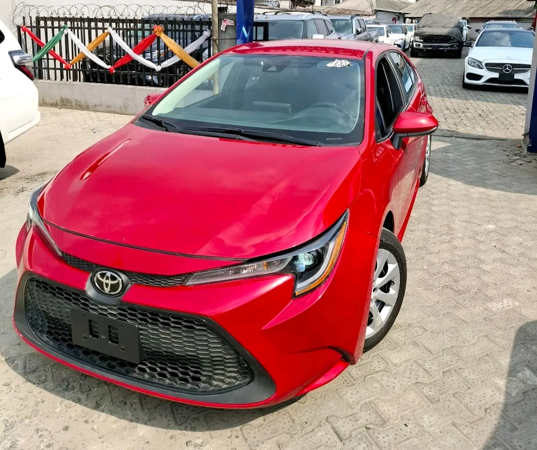 2021 Toyota corolla LE 
