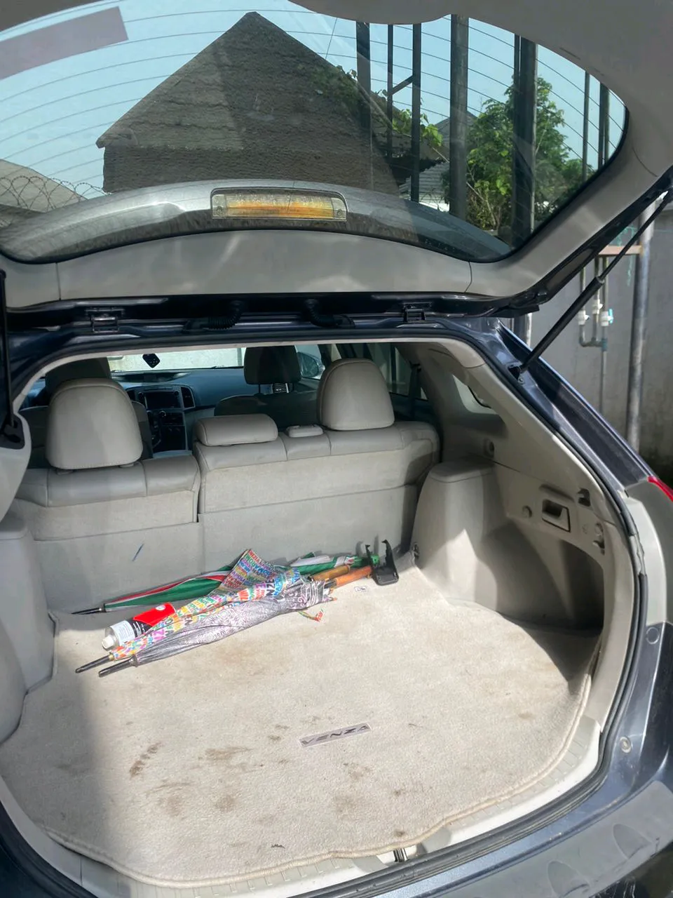 2015 venza full option  