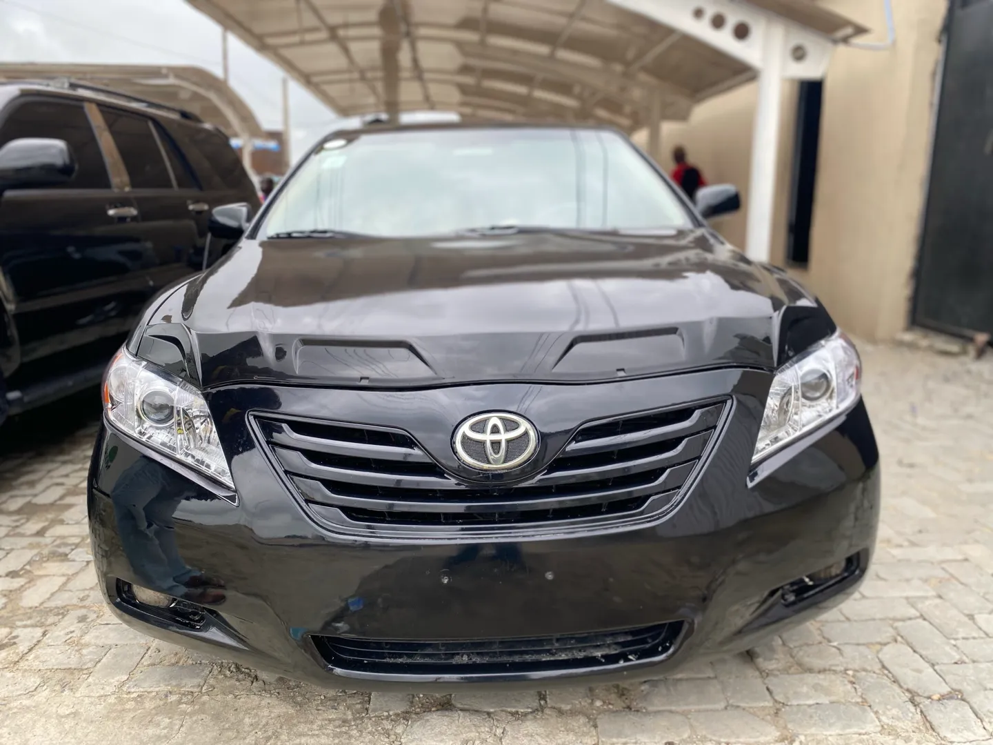 Toyota Camry 2008 Clean black sedan with petrol engine & automatic transmission, spacious interior, fuel efficient, and very reliable. Buy & Drive.