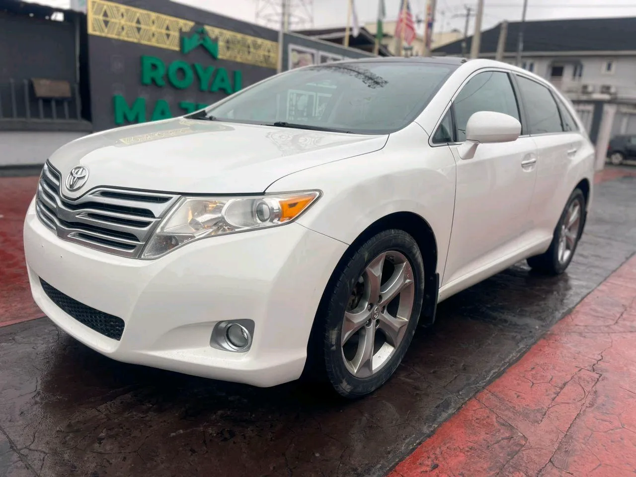 foreign used toyota venza. 