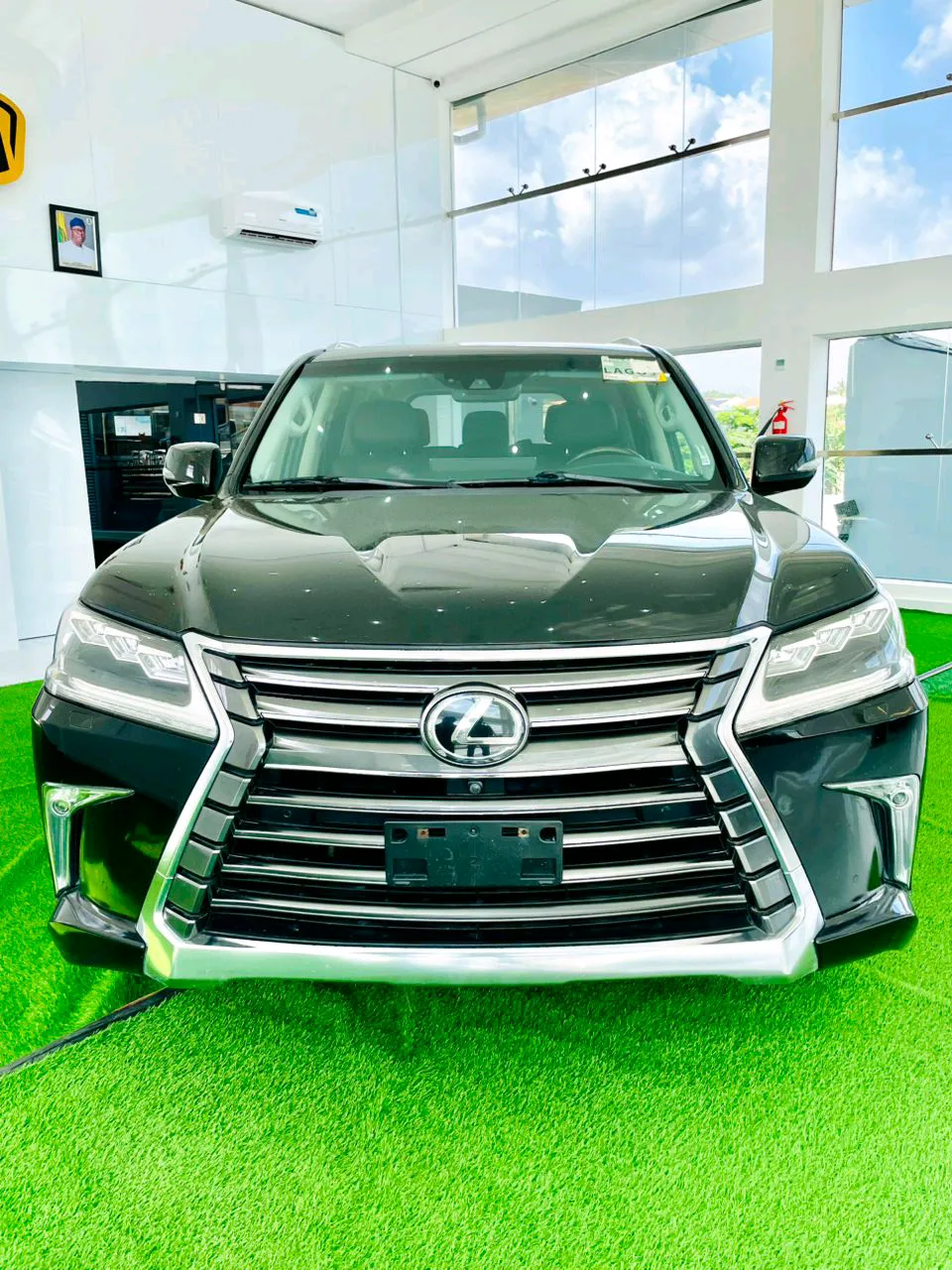 LEXUS LX570 2018
